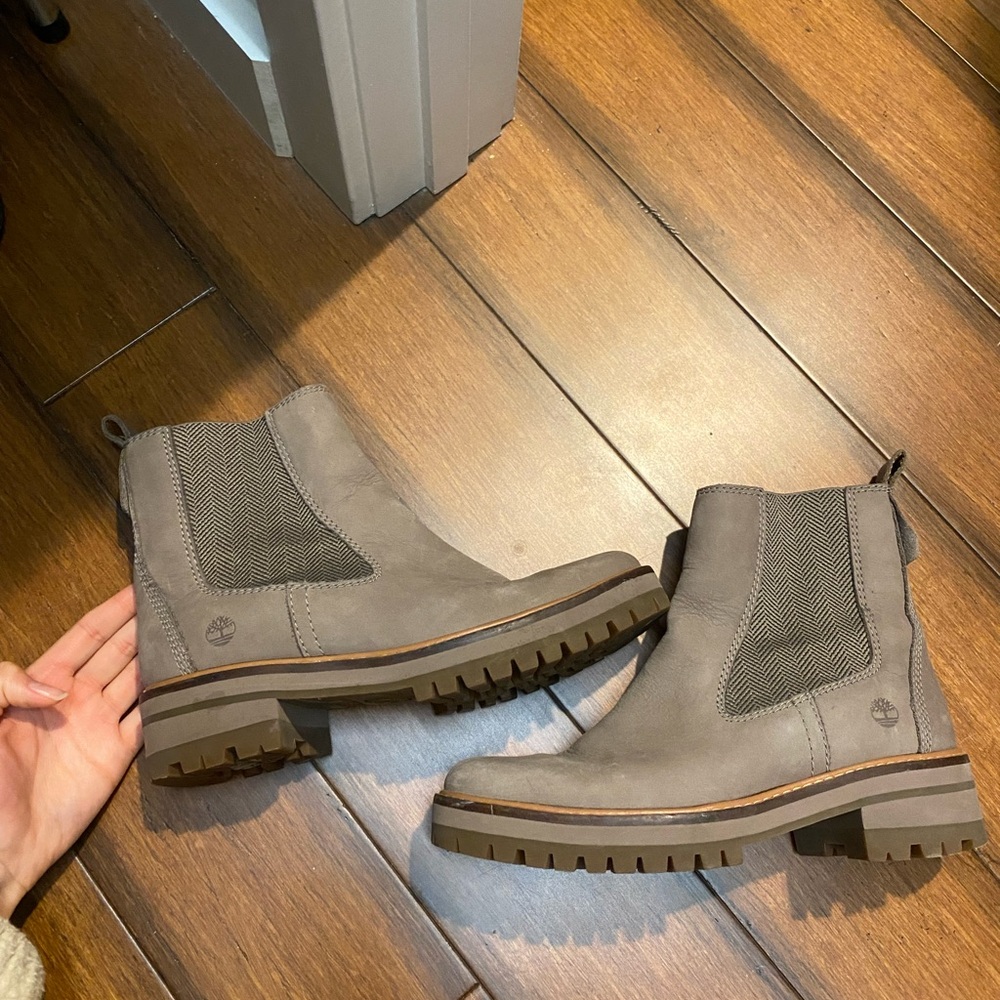 Timberland Taupe Chelsea Boots